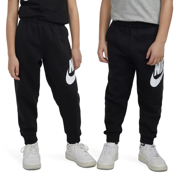 Nike Boys Size 4 Black Therma Fleece Performance Basketball Pants NWT - Picture 1 of 5